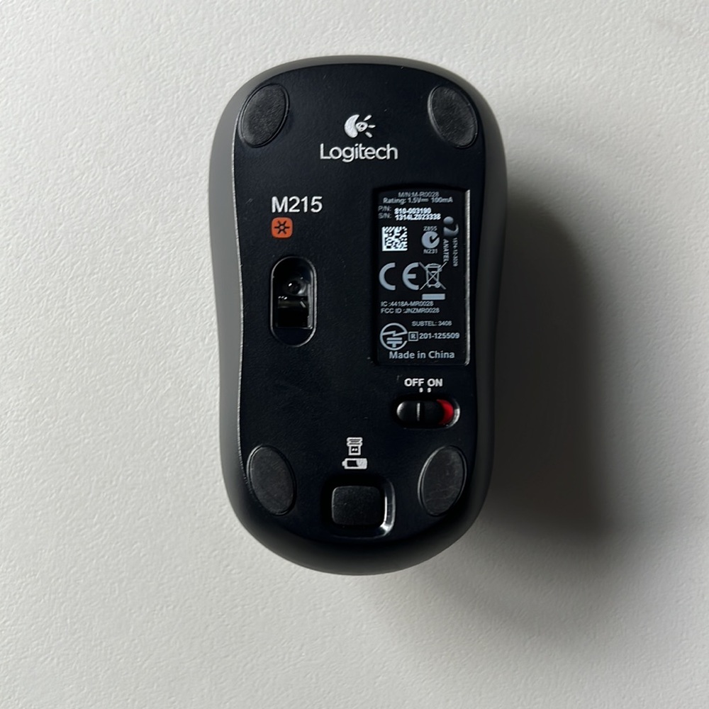 Logitech Keyboard & Mouse - Picture 6 of 7